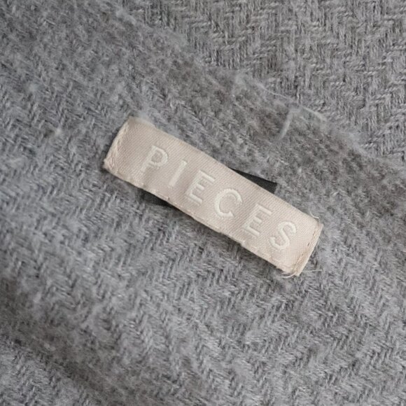 Pieces Kial Mottled Grey Herringbone Solid Fringe Soft Wrap Scarf - 36.5" x 24" - Picture 6 of 6